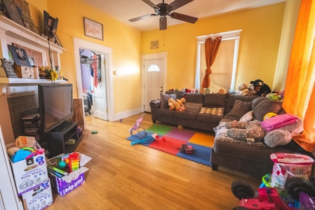 **PENDING**  Real Estate Investment Home for Sale in VA - image 22