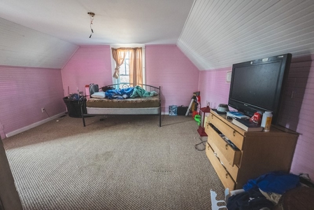**PENDING**  Real Estate Investment Home for Sale in VA - image 16