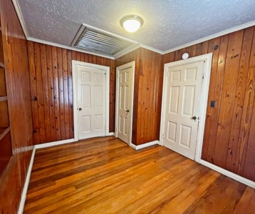 Cute, Two Bedroom Home In-town Cheraw, SC - image 6