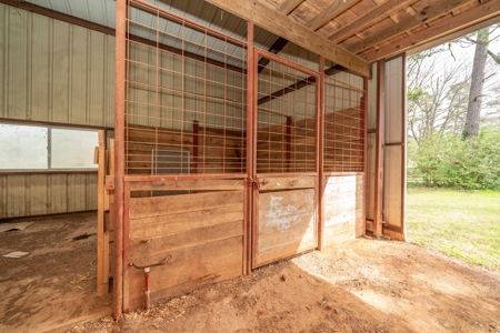 East Texas Equine Property - image 19
