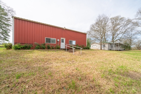 East Texas Equine Property - image 17