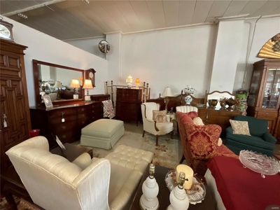 Storefront Business - image 7