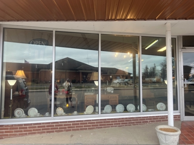 Storefront Business - image 4