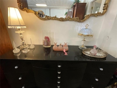 Storefront Business - image 11