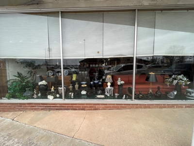 Storefront Business - image 3