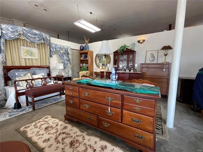 Storefront Business - image 16