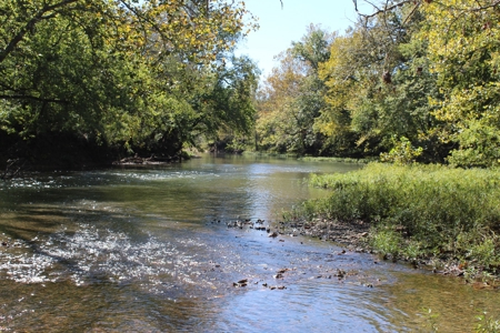 Southwest Missouri Shoal Creek Recreational Property - image 15