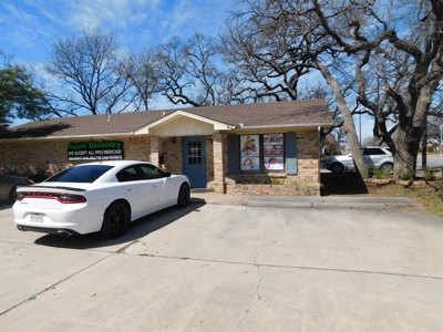 Brownwood Texas Dental Office Available - image 1