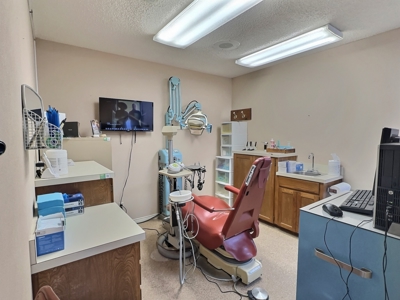 Brownwood Texas Office, Medical, Dental Office Building For Sale - image 9