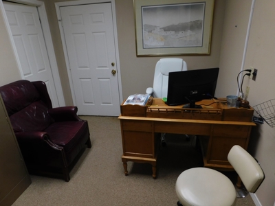 Brownwood Texas Dental Office Available - image 12