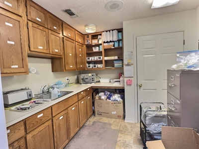 Brownwood Texas Office, Medical, Dental Office Building For Sale - image 12