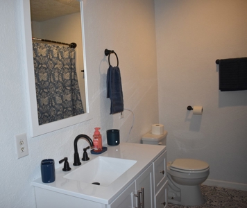 Country Home For Sale In Mcnairy County, Tn, 2 Ac+/- - image 4