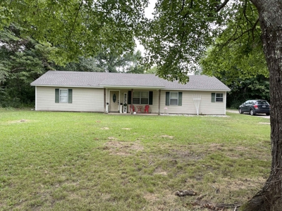 Country Home For Sale In Mcnairy County, Tn, 2 Ac+/- - image 39