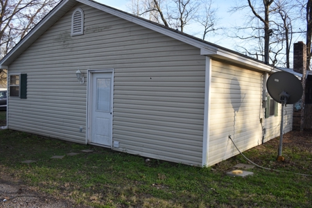 Country Home For Sale In Mcnairy County, Tn, 2 Ac+/- - image 16