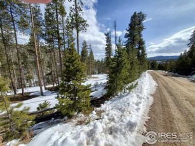 Perfect Spot to Camp or Glamp - image 9