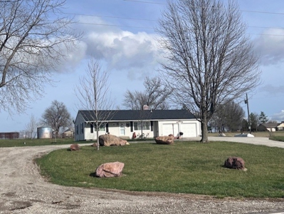Cameron Mo Home & Acreage For Sale - image 11