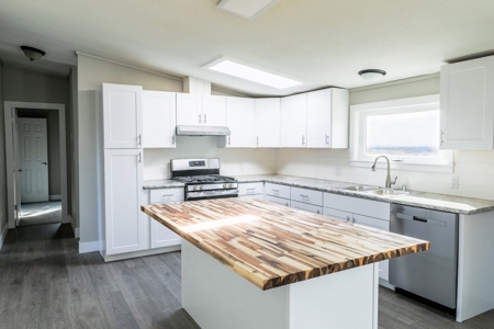 Country Home in Ignacio, CO For Sale! - image 19