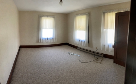 Jones Real Estate Auction- April 22nd at 6pm - image 18