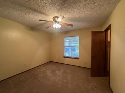 Home for sale- Red Oak , OK - image 2