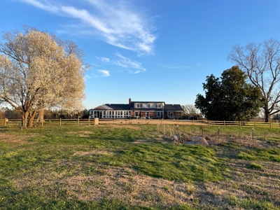 Luxury Country Living: Custom Brick Home on 84 Acres, VA - image 40