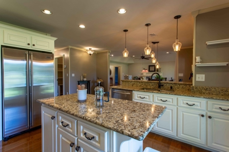 Cherokee Village, AR South Golf Course Home For Sale - image 14