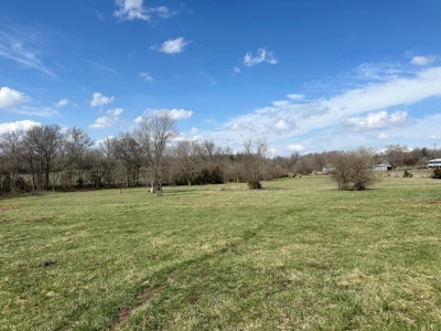 Cedar County Missouri Country Home on 40 Acres for Sale - image 42