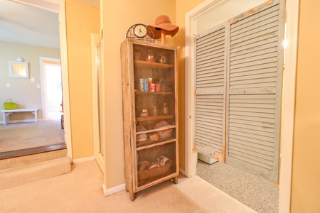 Home for auction in Liberty KY - 3BR 2 BA 1,984 SQ FT - image 41