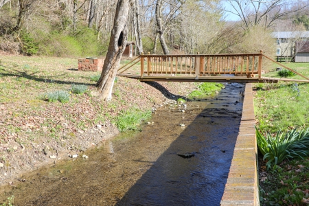 Home for auction in Liberty KY - 3BR 2 BA 1,984 SQ FT - image 8