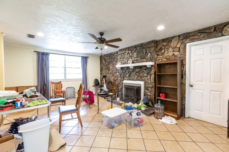 Ranch Style Home On 2 + Acres, No Flood Zone, No Hoa!! - image 27