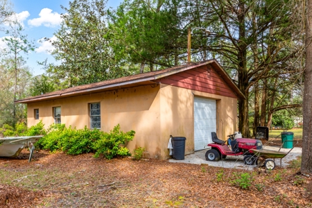 Ranch Style Home On 2 + Acres, No Flood Zone, No Hoa!! - image 8