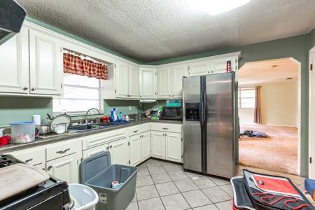 Ranch Style Home On 2 + Acres, No Flood Zone, No Hoa!! - image 26