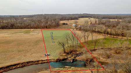 Riverfront Land for Sale in Thayer Missouri - image 6