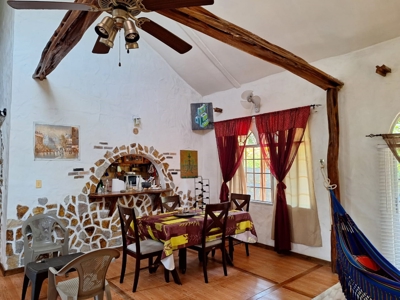 3 bedroom house on the Main road to Chigoré - image 16