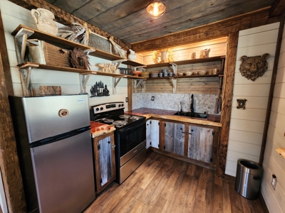 Rustic Cabin - Ouachita National Forest - image 21