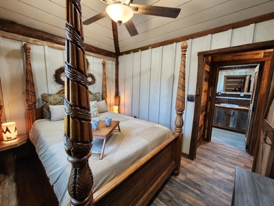 Rustic Cabin - Ouachita National Forest - image 25
