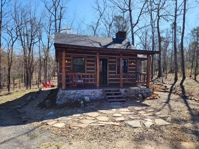 Rustic Cabin - Ouachita National Forest - image 10