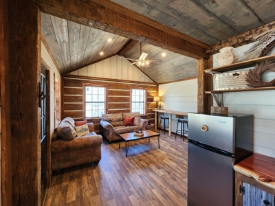 Rustic Cabin - Ouachita National Forest - image 20