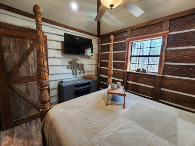 Rustic Cabin - Ouachita National Forest - image 26