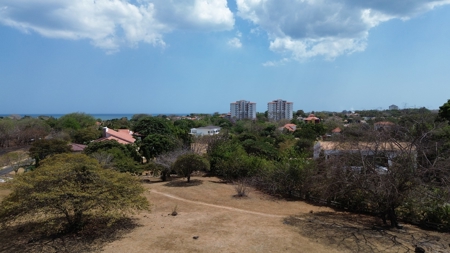 3 bedroom apartment in Punta Barco Resort, El Quetzal - image 8