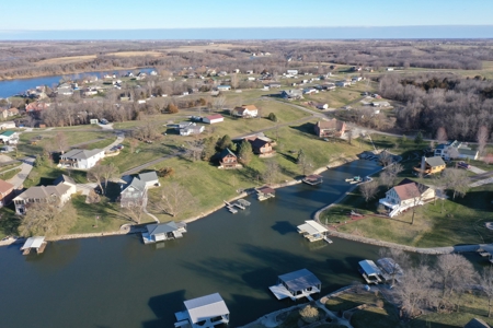 Lake Thunderhead Home for Sale | 4BR Waterfront in Unionville MO - image 10