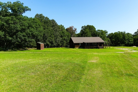 Log Style Home With Acreage For Sale Near Van Buren Missouri - image 45