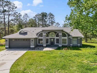 Morriston FL Fully Remodeled Home in Country Setting 5+ acre - image 1