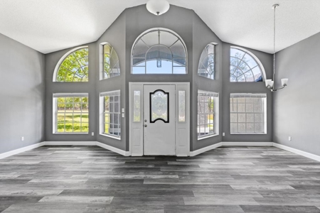 Morriston FL Fully Remodeled Home in Country Setting 5+ acre - image 2