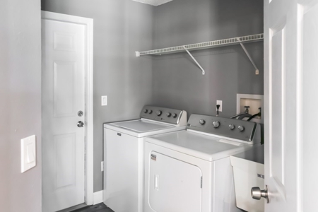 Morriston FL Fully Remodeled Home in Country Setting 5+ acre - image 12