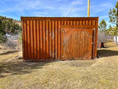 Private Mountain Home For Sale On Acreage Central Montana - image 9