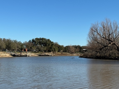 RV Lot in ThunderBird Bay For Sale !! - image 3