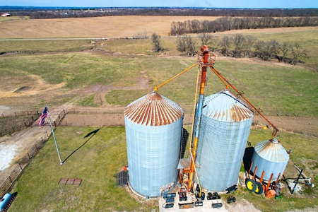 Grace Farms Tract 9 - 338 Acres, Pasture with Feedlot - image 4