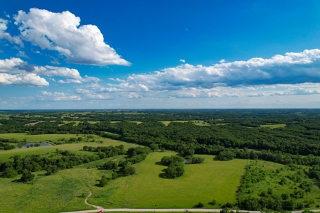 182 Acres, Pasture, Gentry County Missouri - image 2