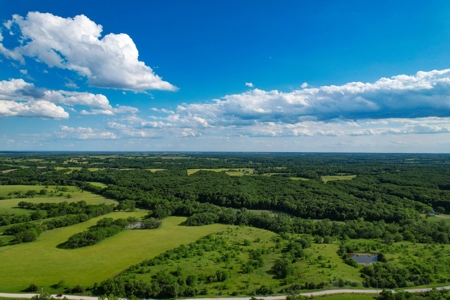 182 Acres, Pasture, Gentry County Missouri - image 3