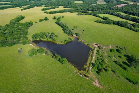 182 Acres, Pasture, Gentry County Missouri - image 8